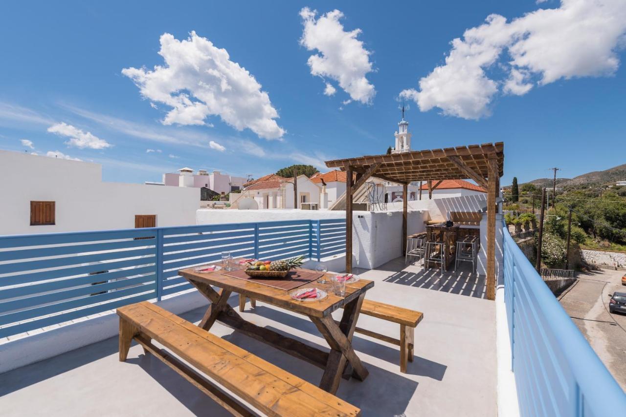 Casa Blue Gennadi